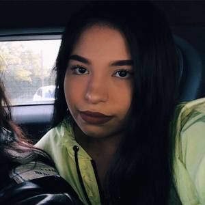 Meet your Posher, Camilla